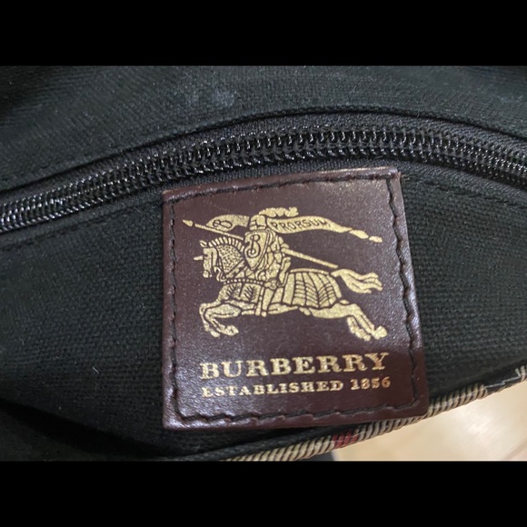 Burberry unisex messenger bag - Picture 6 of 12